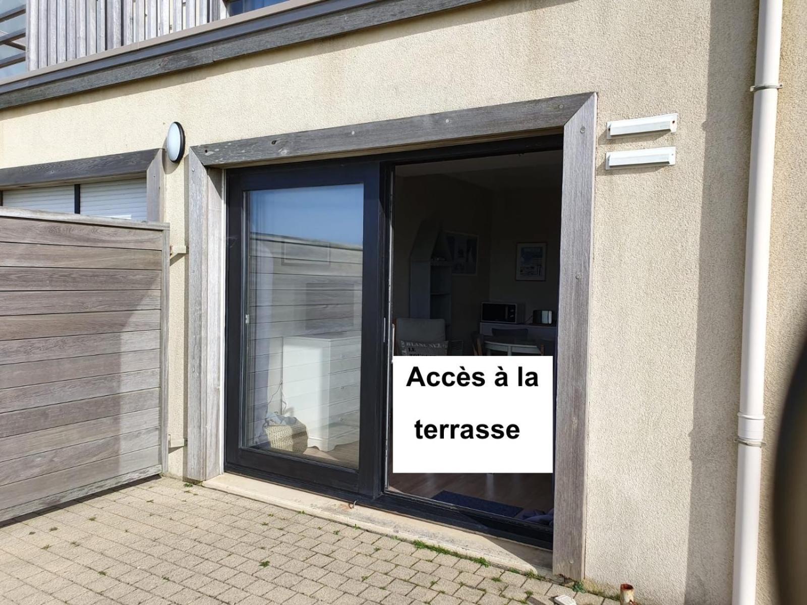 Brise De Mer Sur La Naturelle, Studio A Wimereux , Parking Exterior foto
