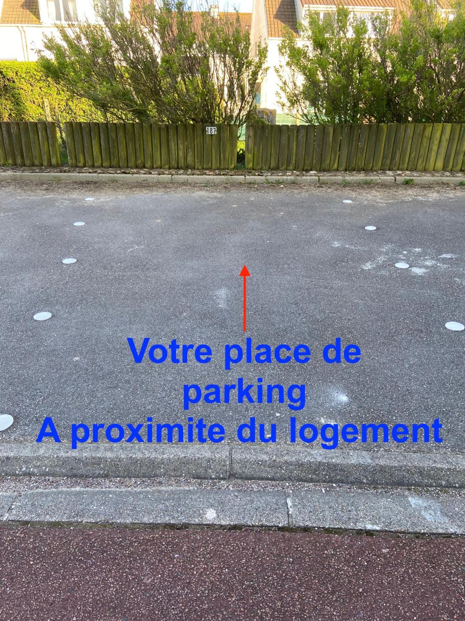 Brise De Mer Sur La Naturelle, Studio A Wimereux , Parking Exterior foto